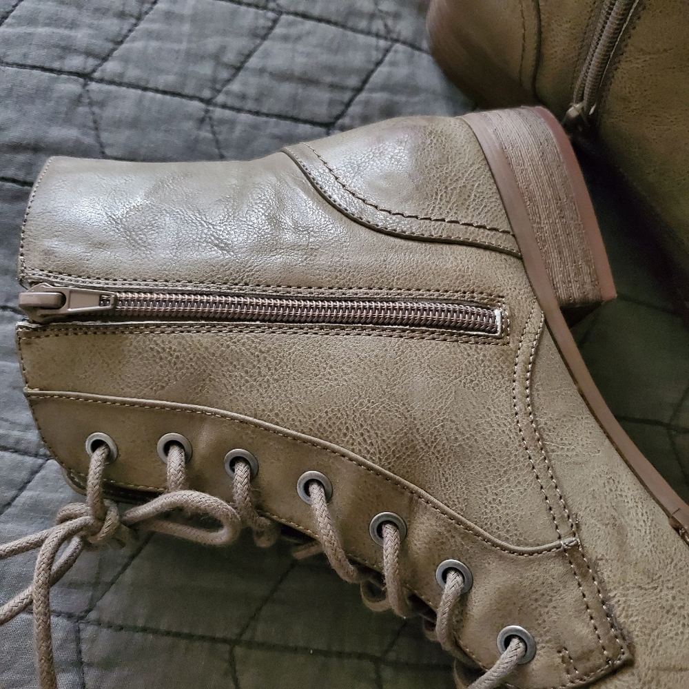 GUESS Combat boots - Picture 4 of 8